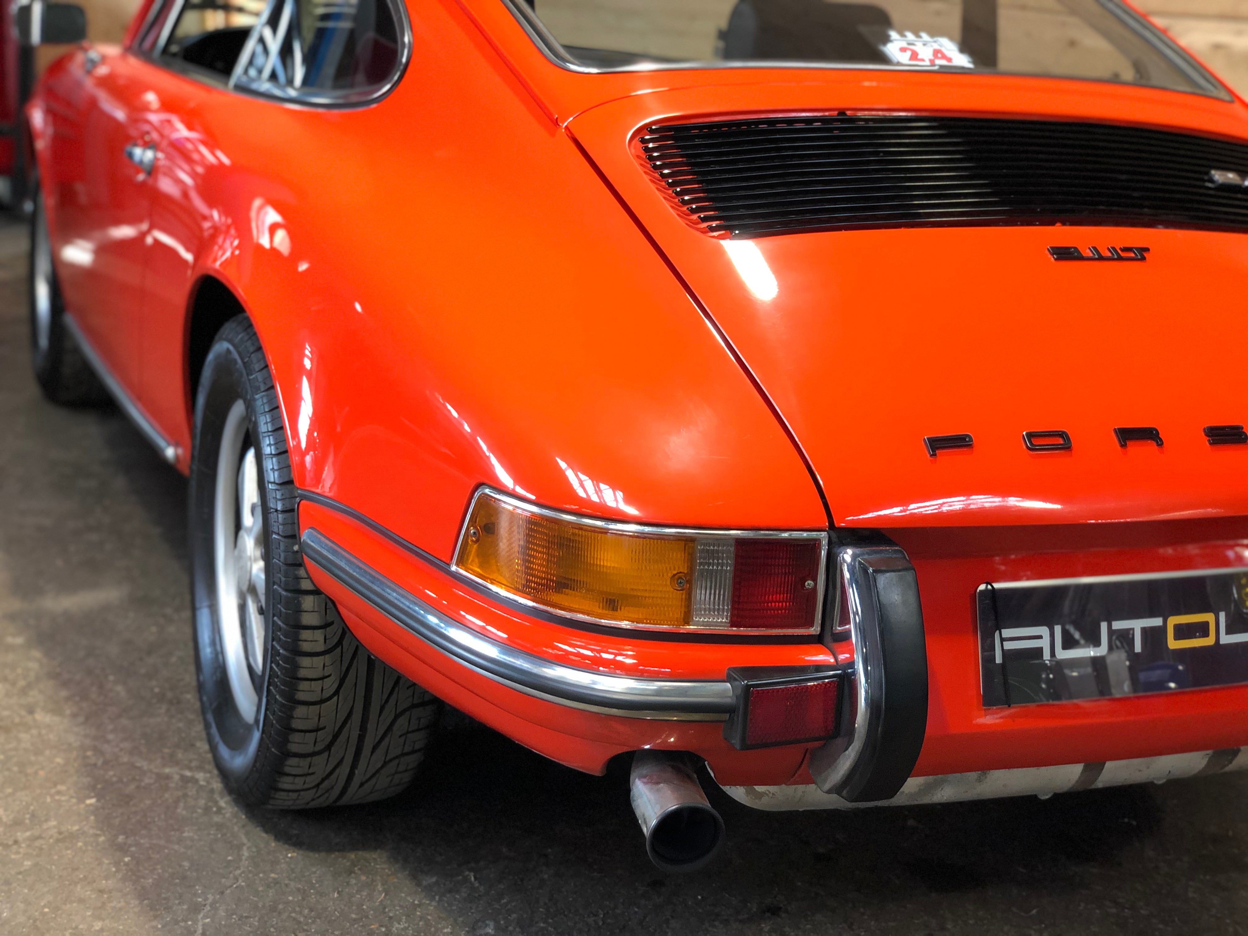 Porsche 911 2.4 T/E