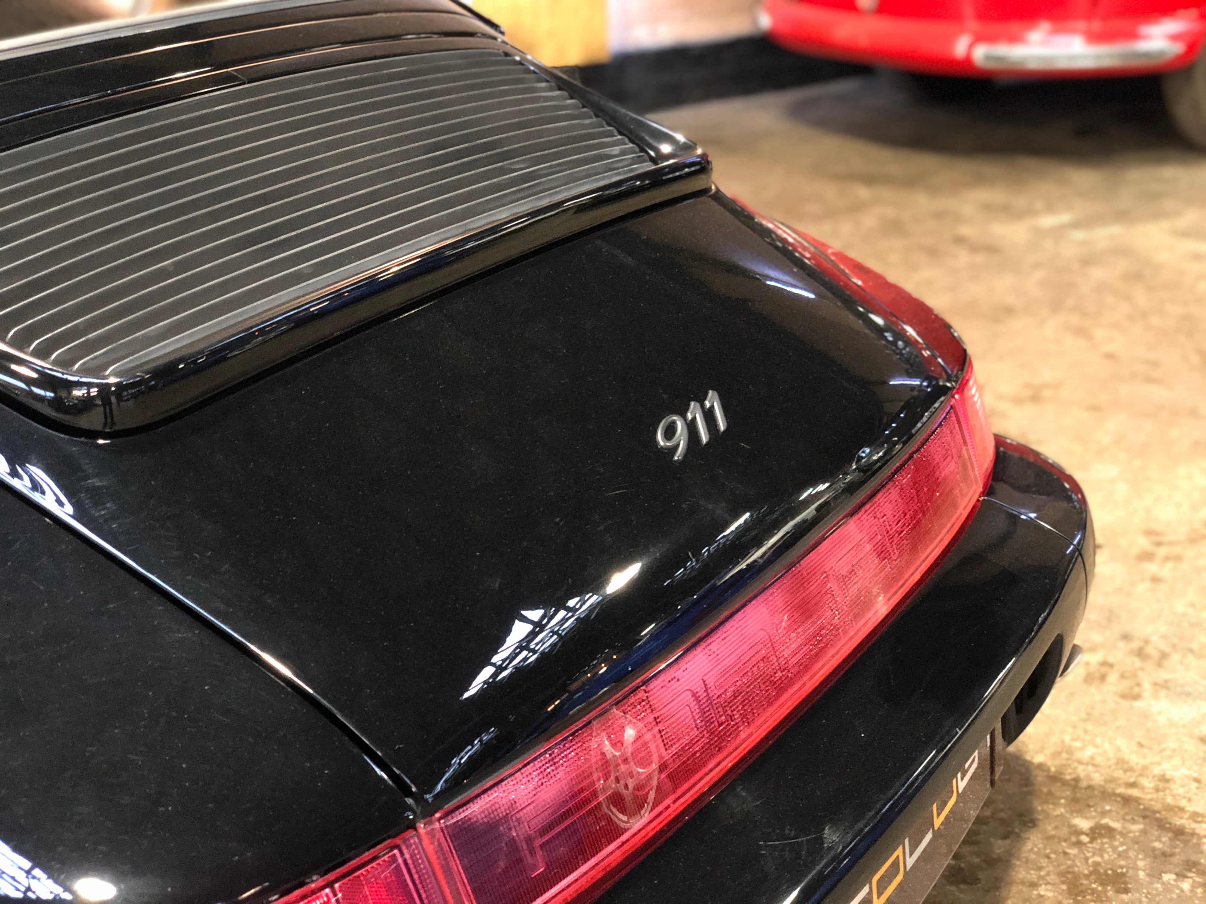 Porsche 964 Carrera 2 Tiptronic