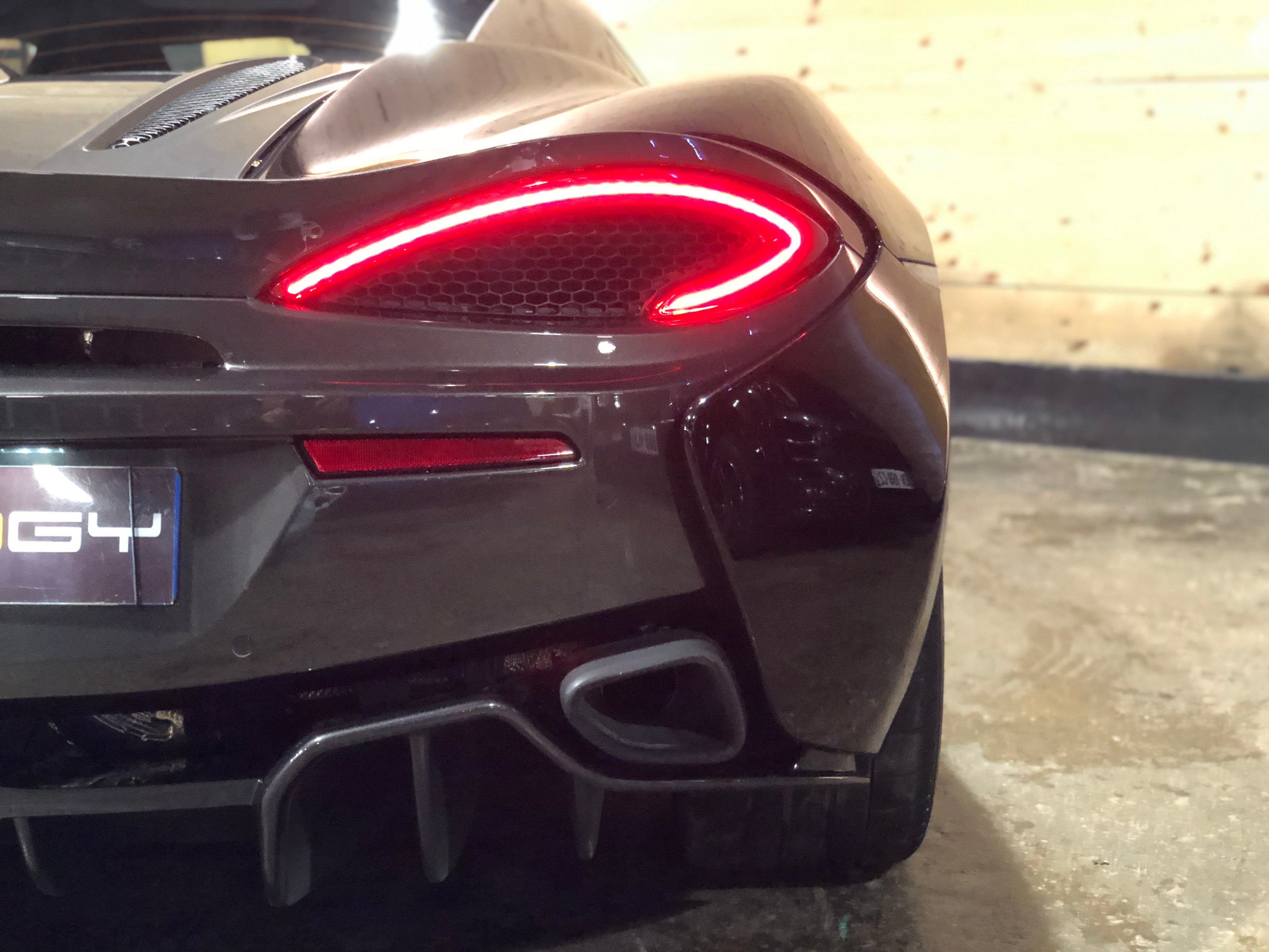 McLaren 570S