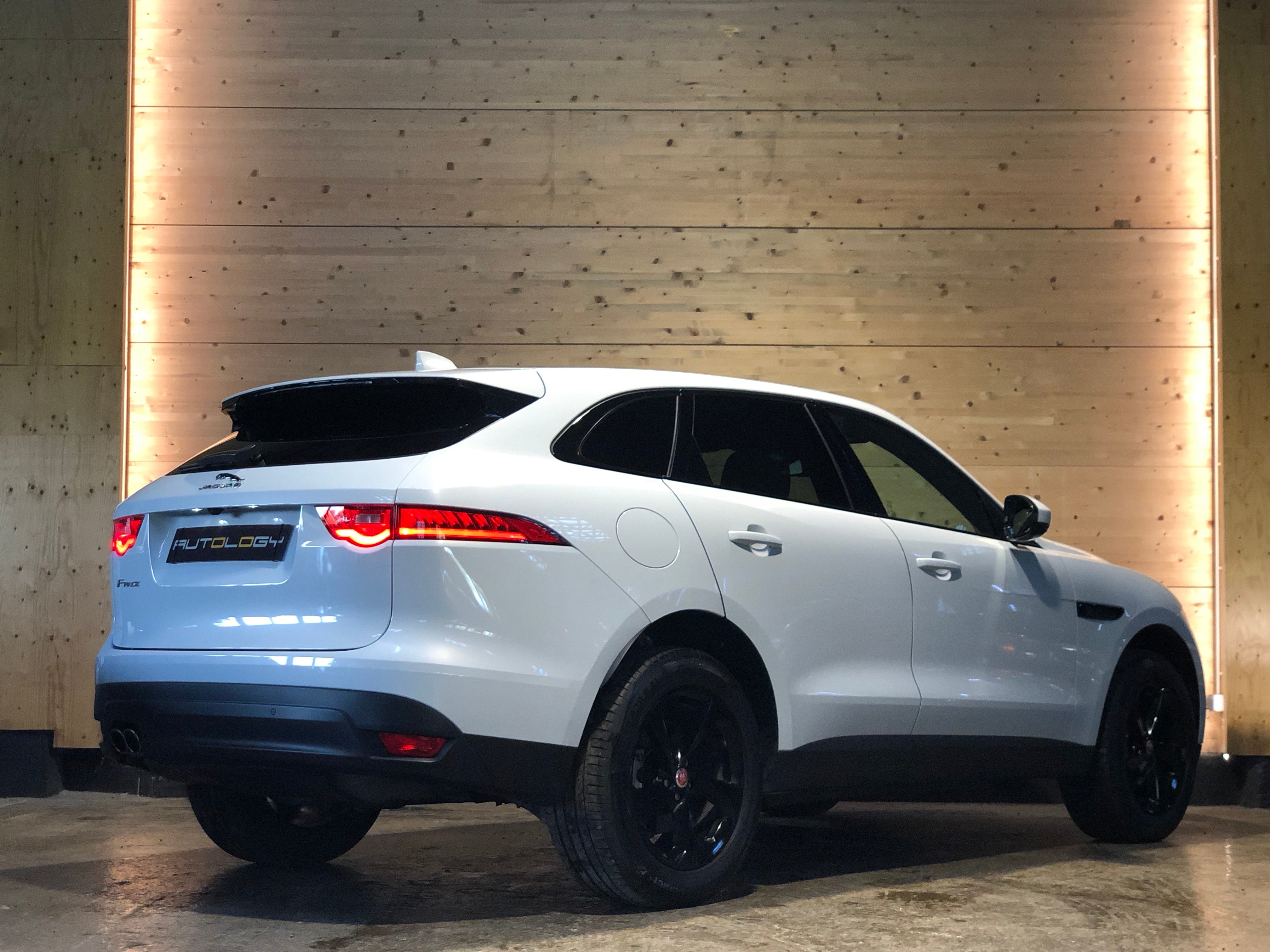 Jaguar F-Pace 2.0d 180 Prestige BVA8 4x4