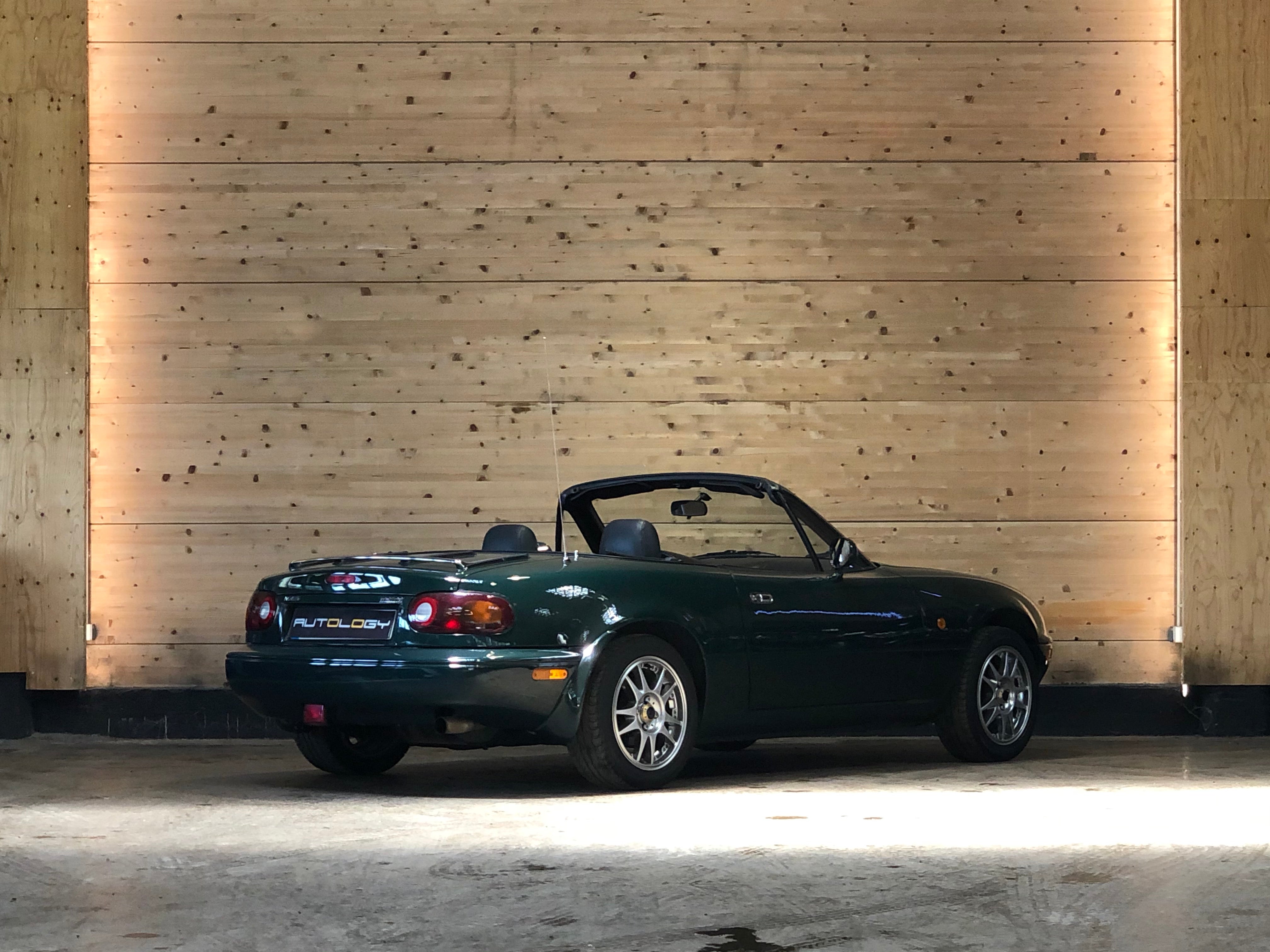 Mazda MX-5 1.6 90ch