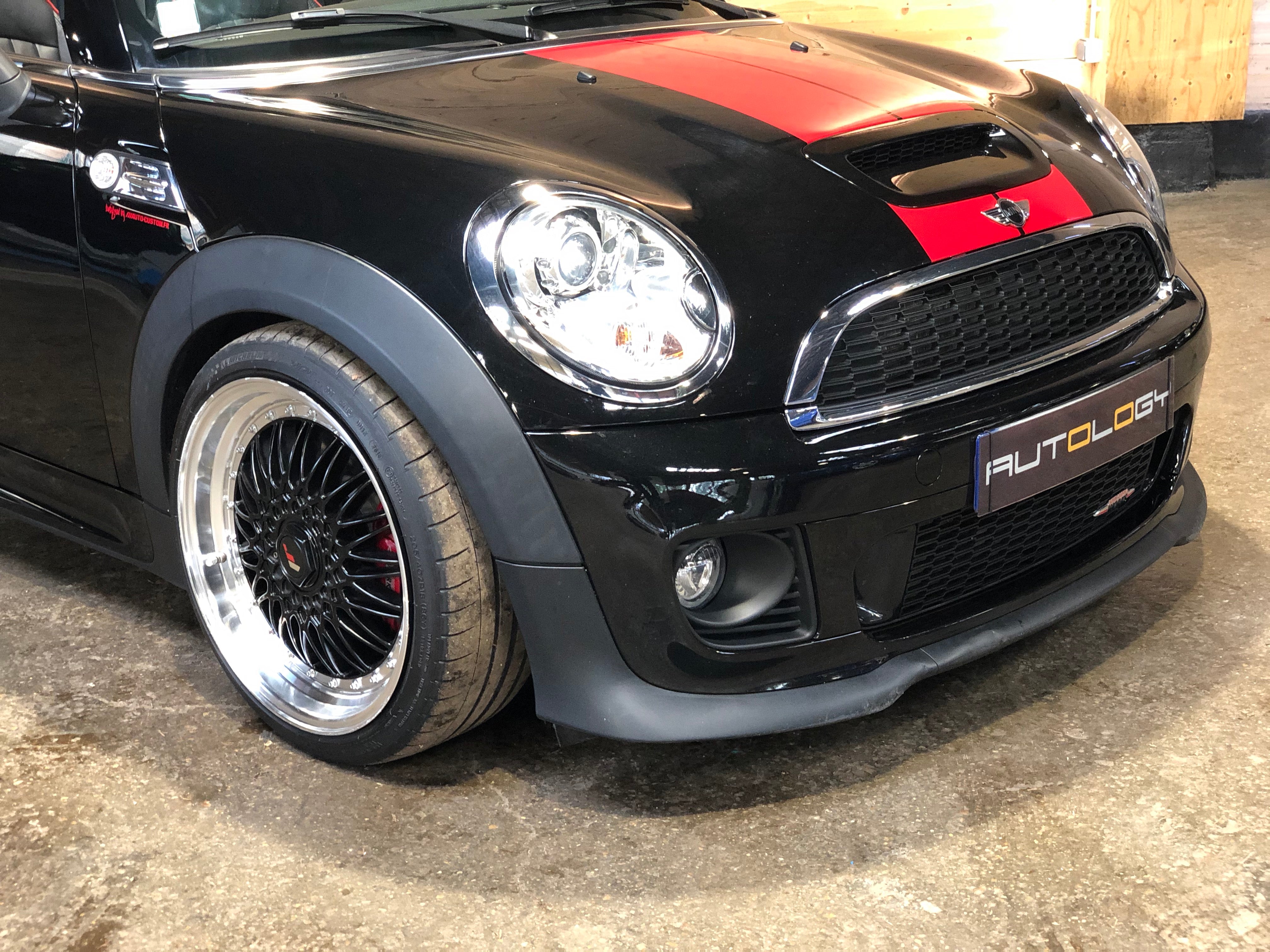 Mini Cabriolet Cooper S JCW BVA 211ch (R57)