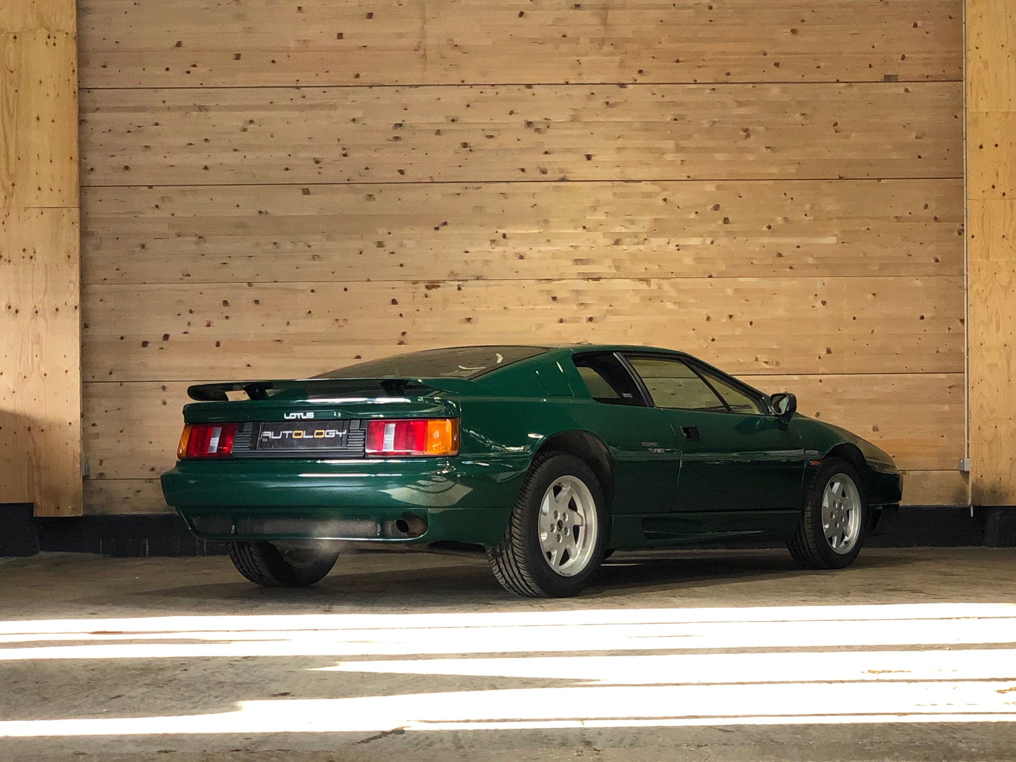 Lotus Esprit Turbo SE