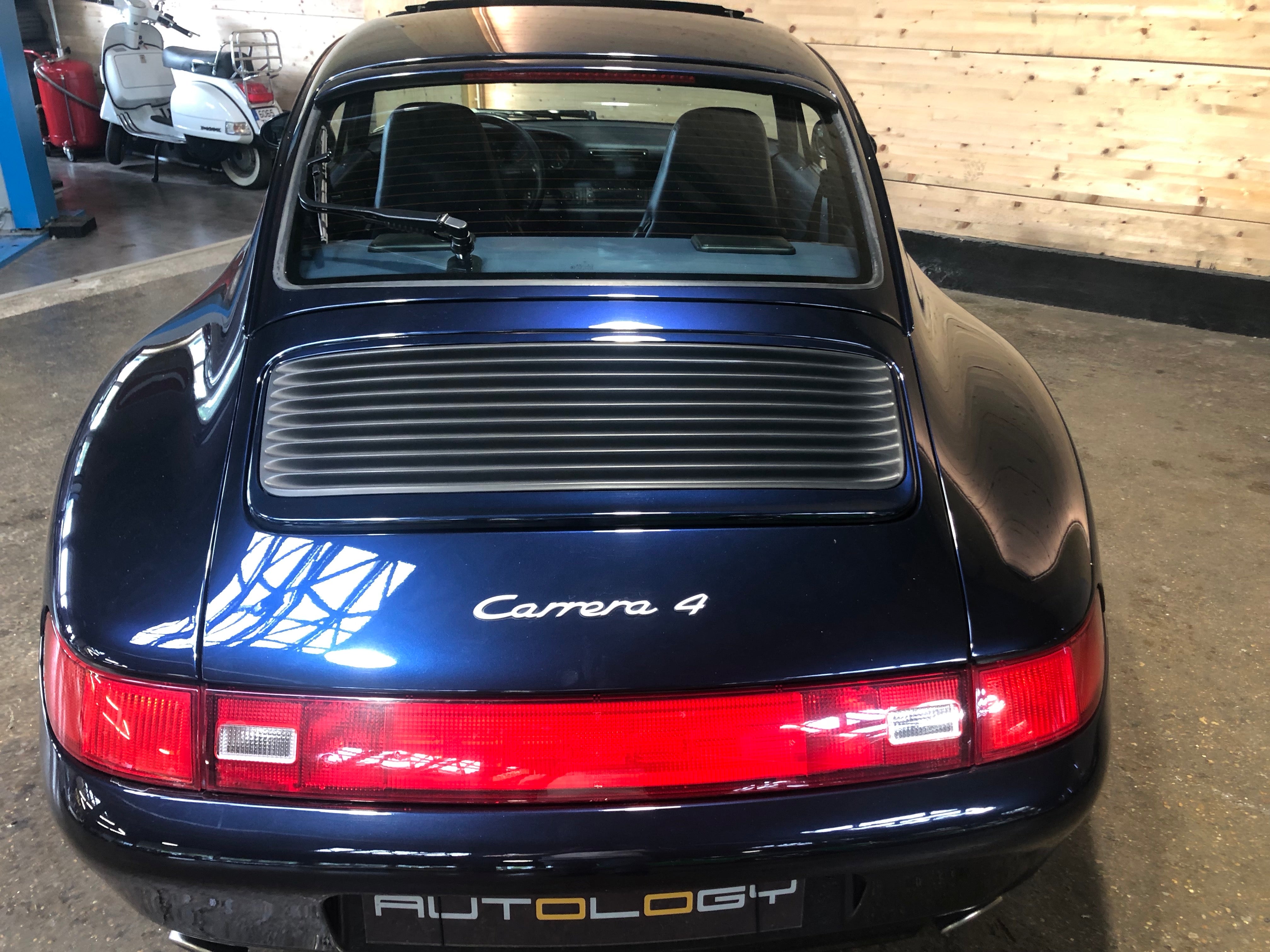 Porsche 993 Carrera 4 .... 13.500km!