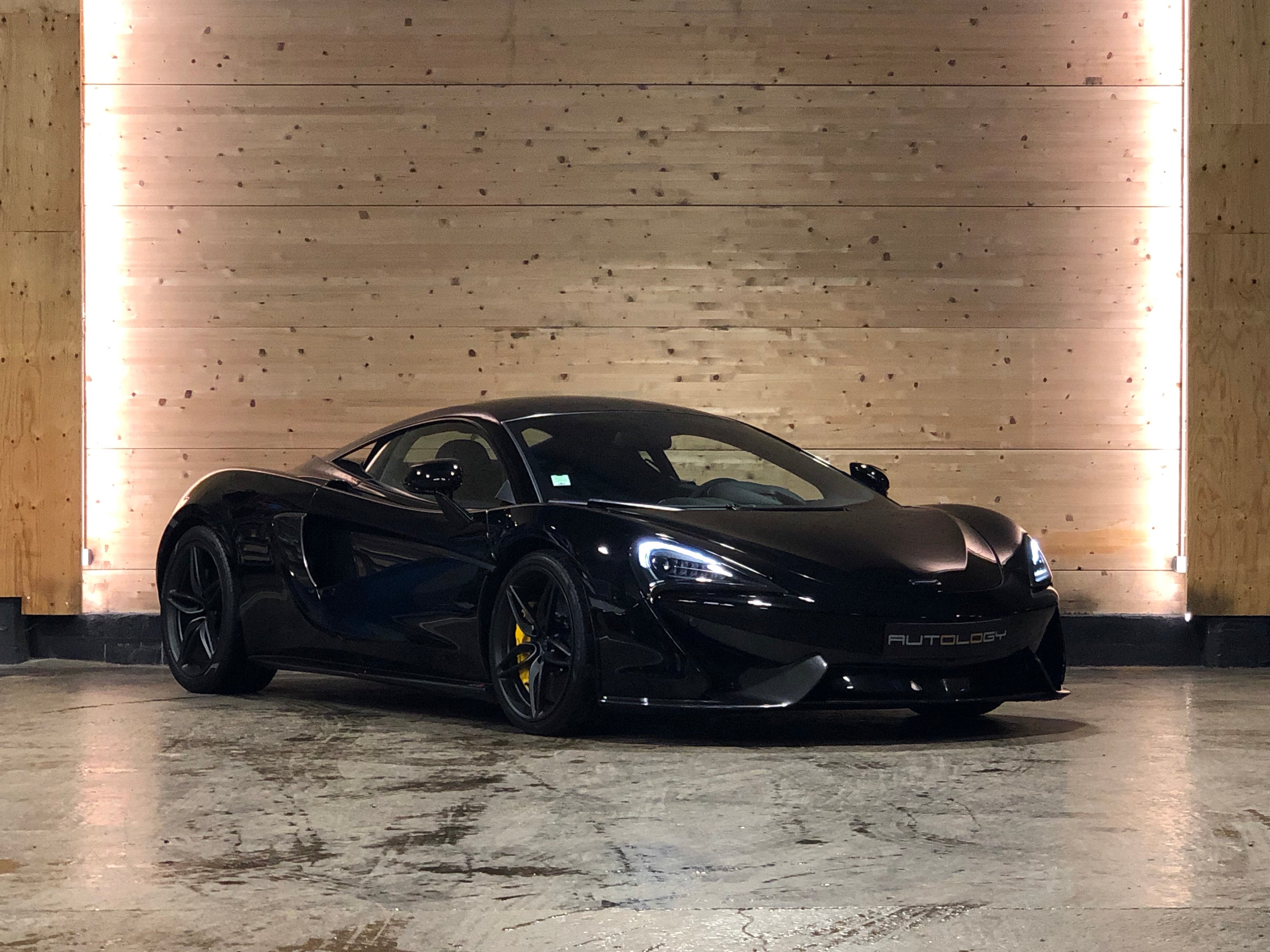 McLaren 570S