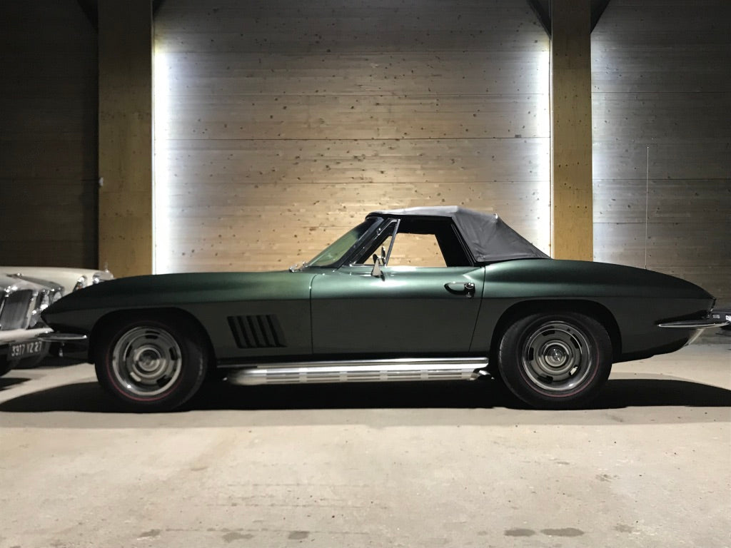 Chevrolet Corvette C2 Stingray Convertible V8 327ci