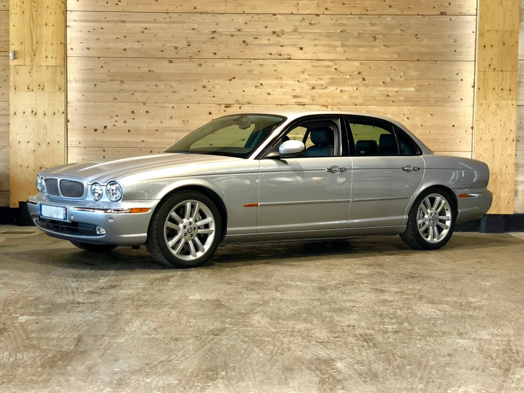 Jaguar XJR 4.2 BVA6