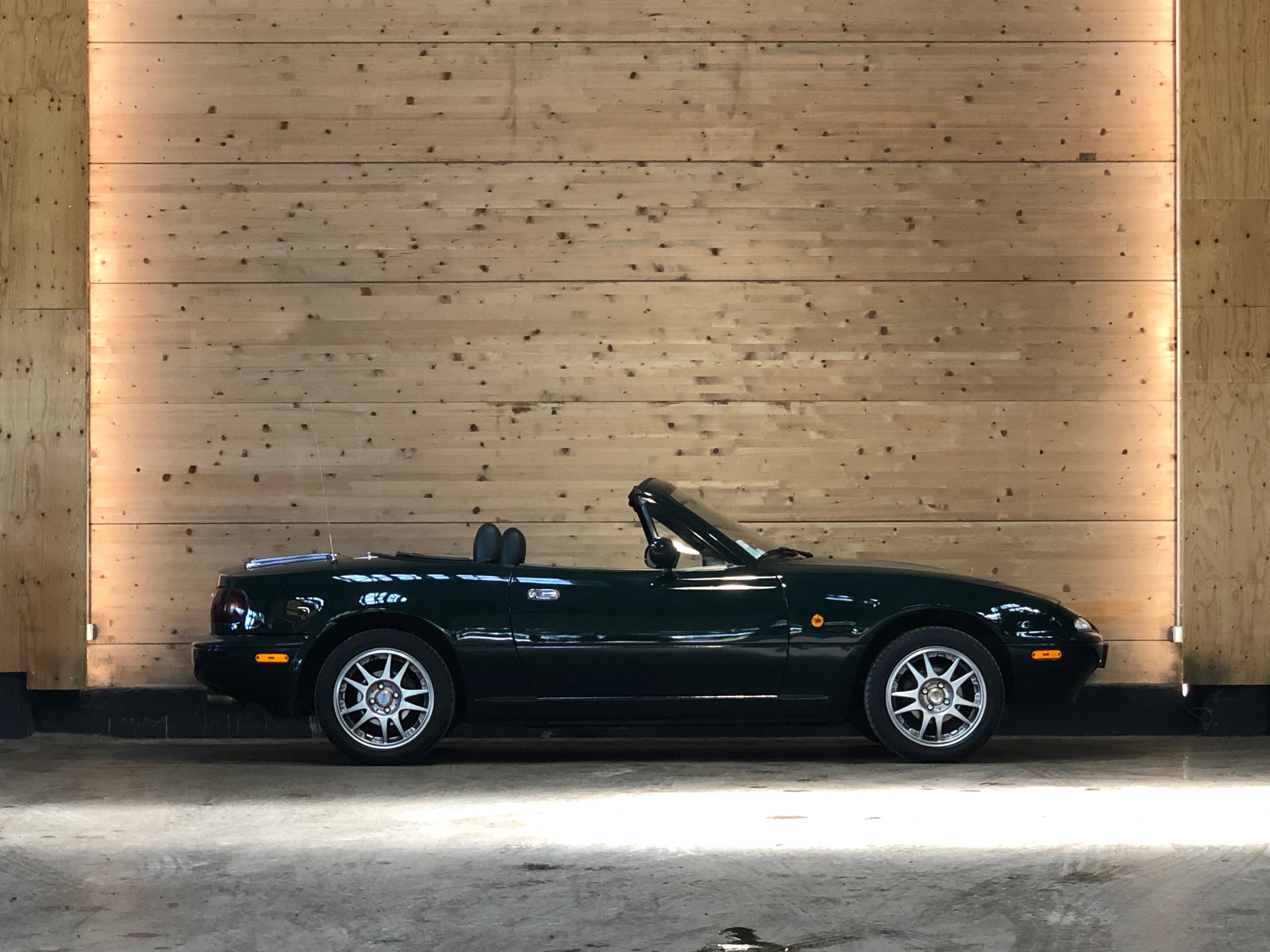 Mazda MX-5 1.6 90ch