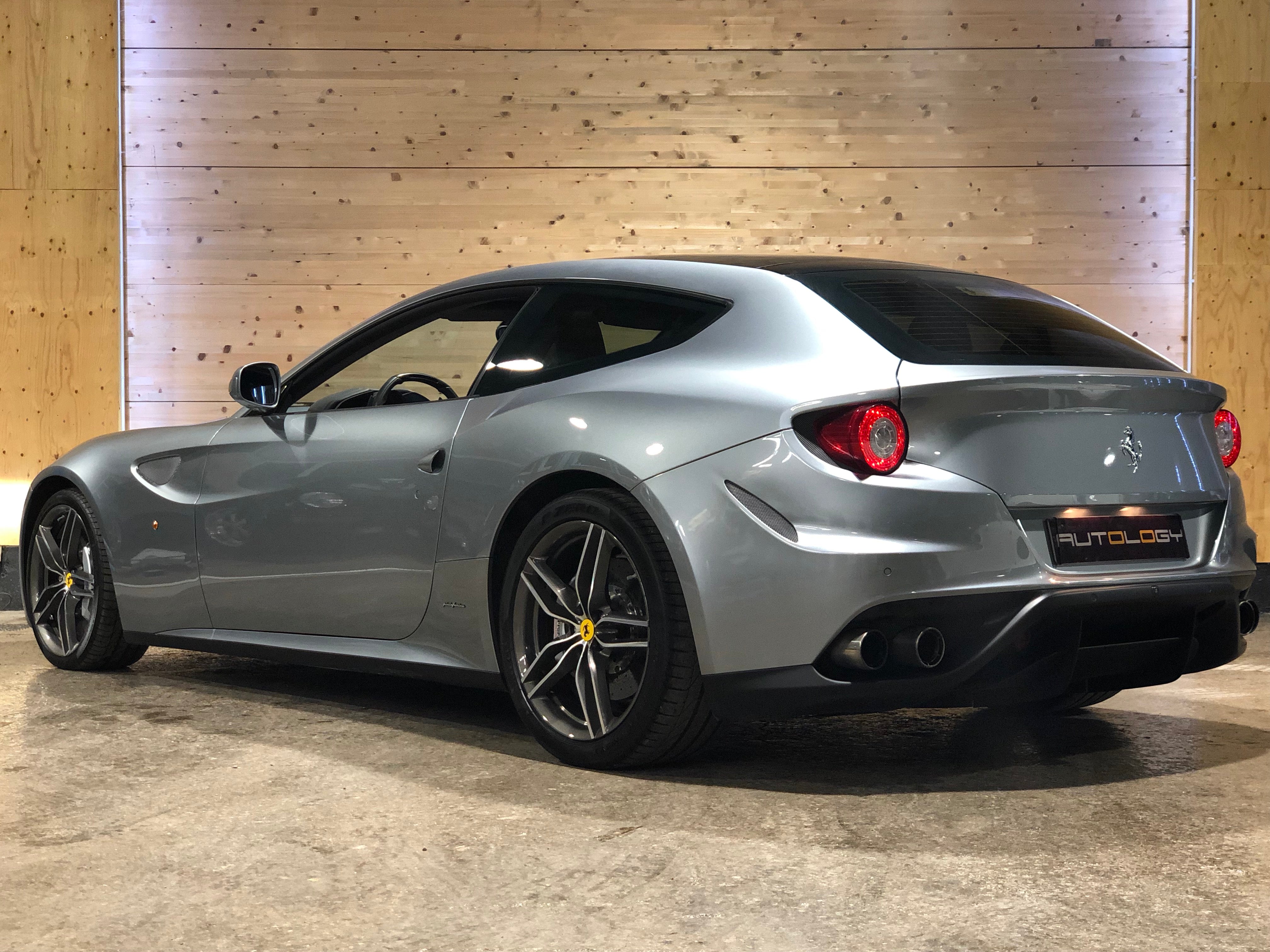 Ferrari FF