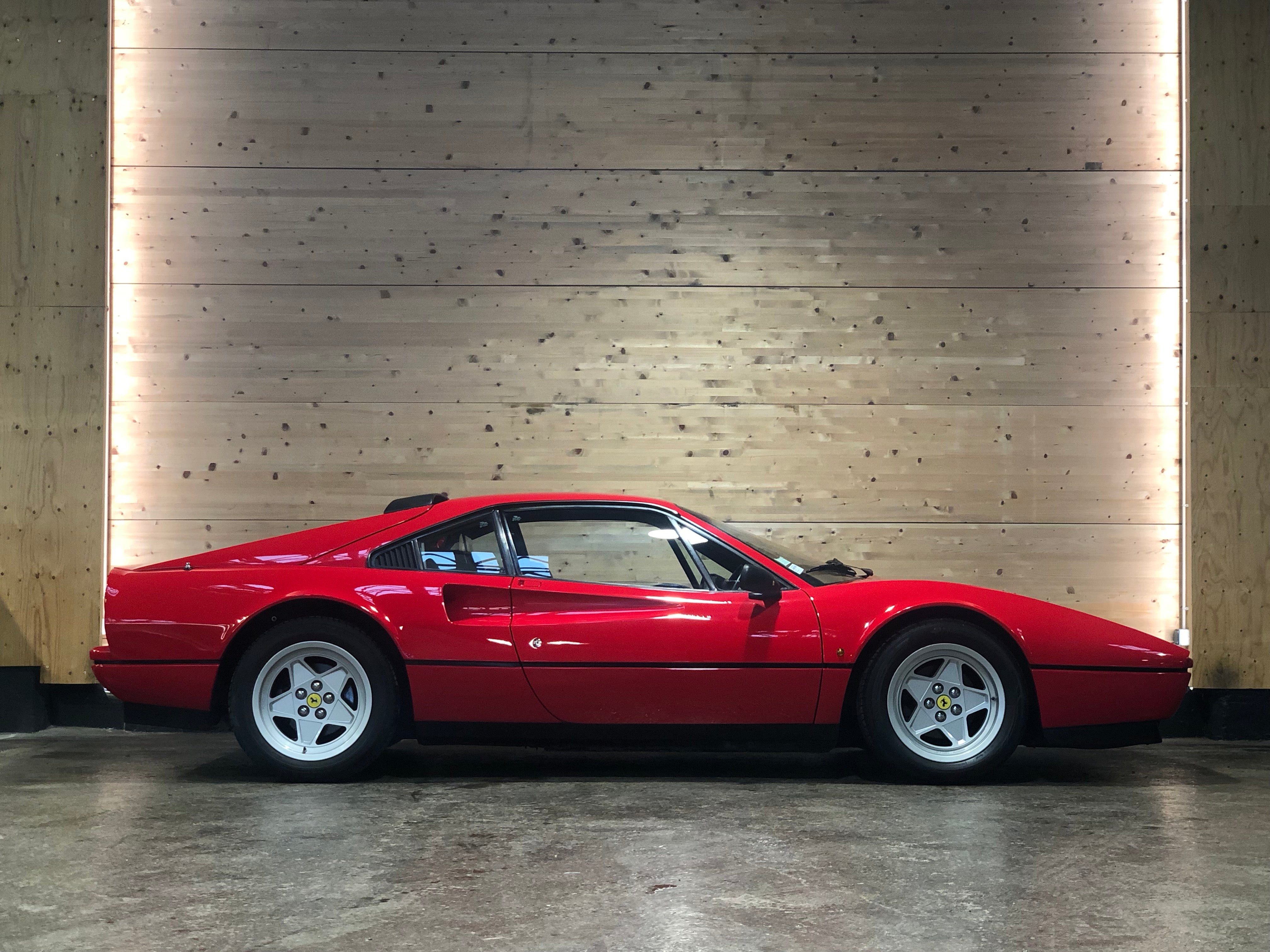 Ferrari 328 GTB