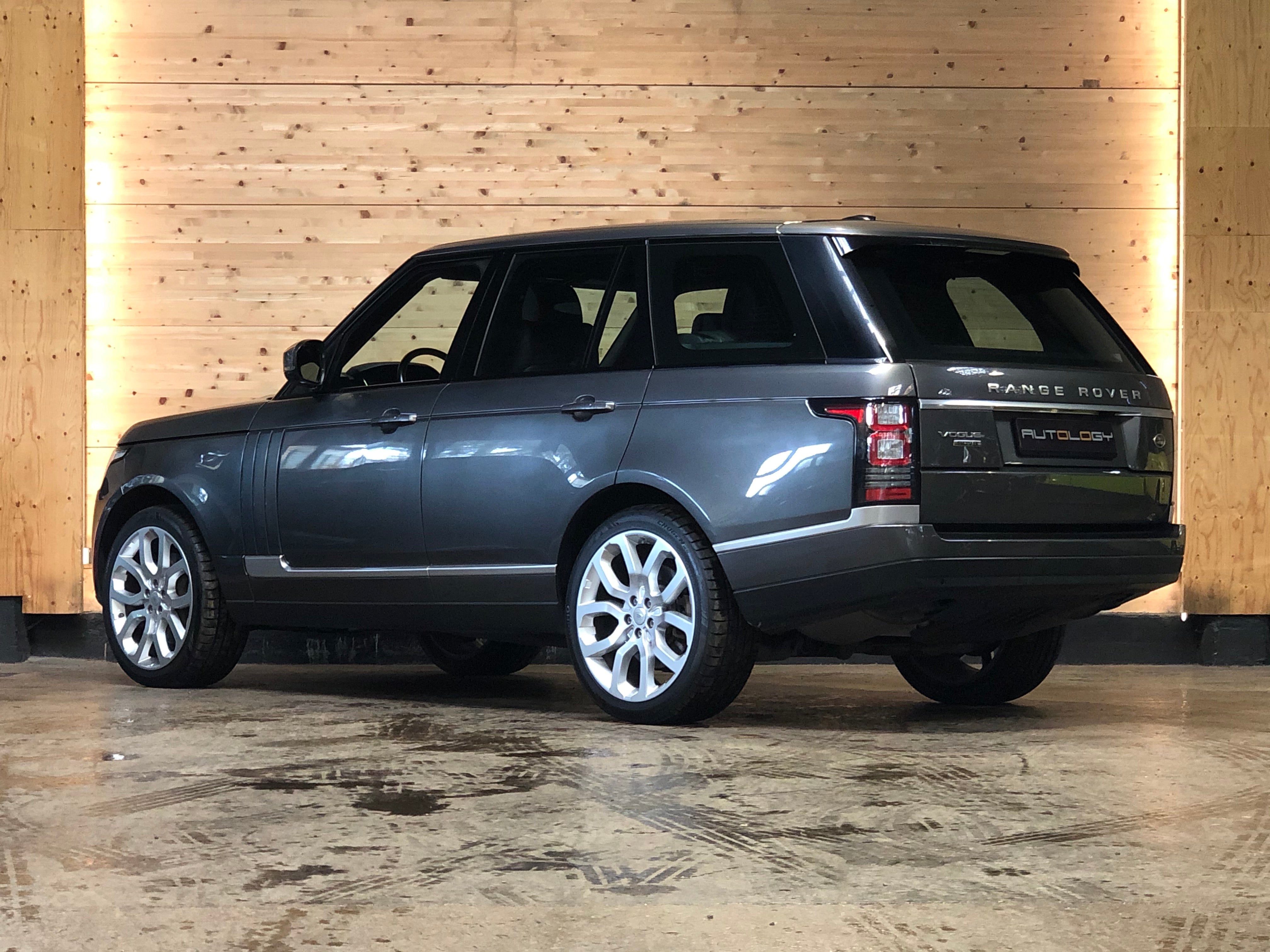 Land Rover Range Rover SdV8 Vogue