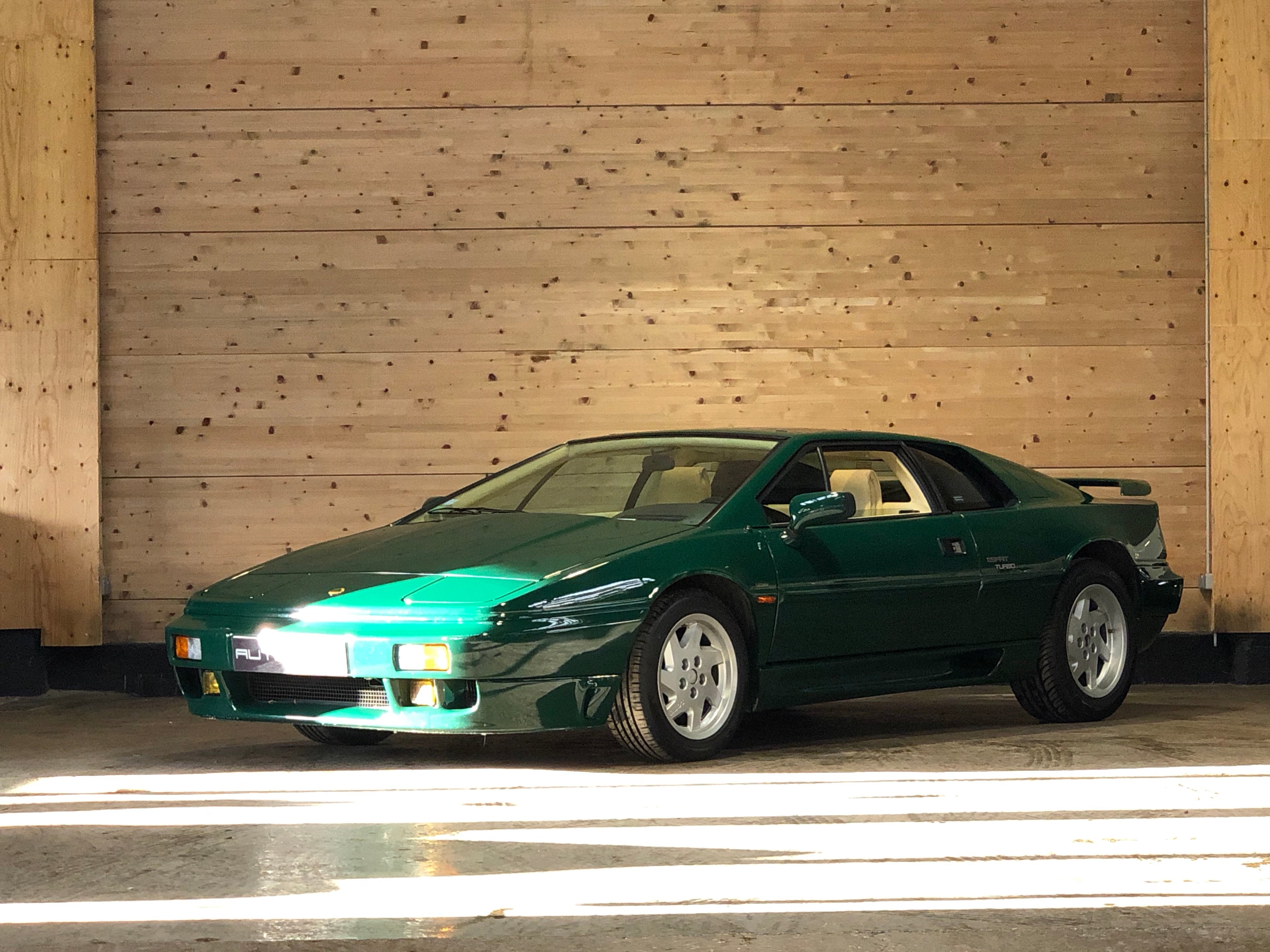 Lotus Esprit Turbo SE