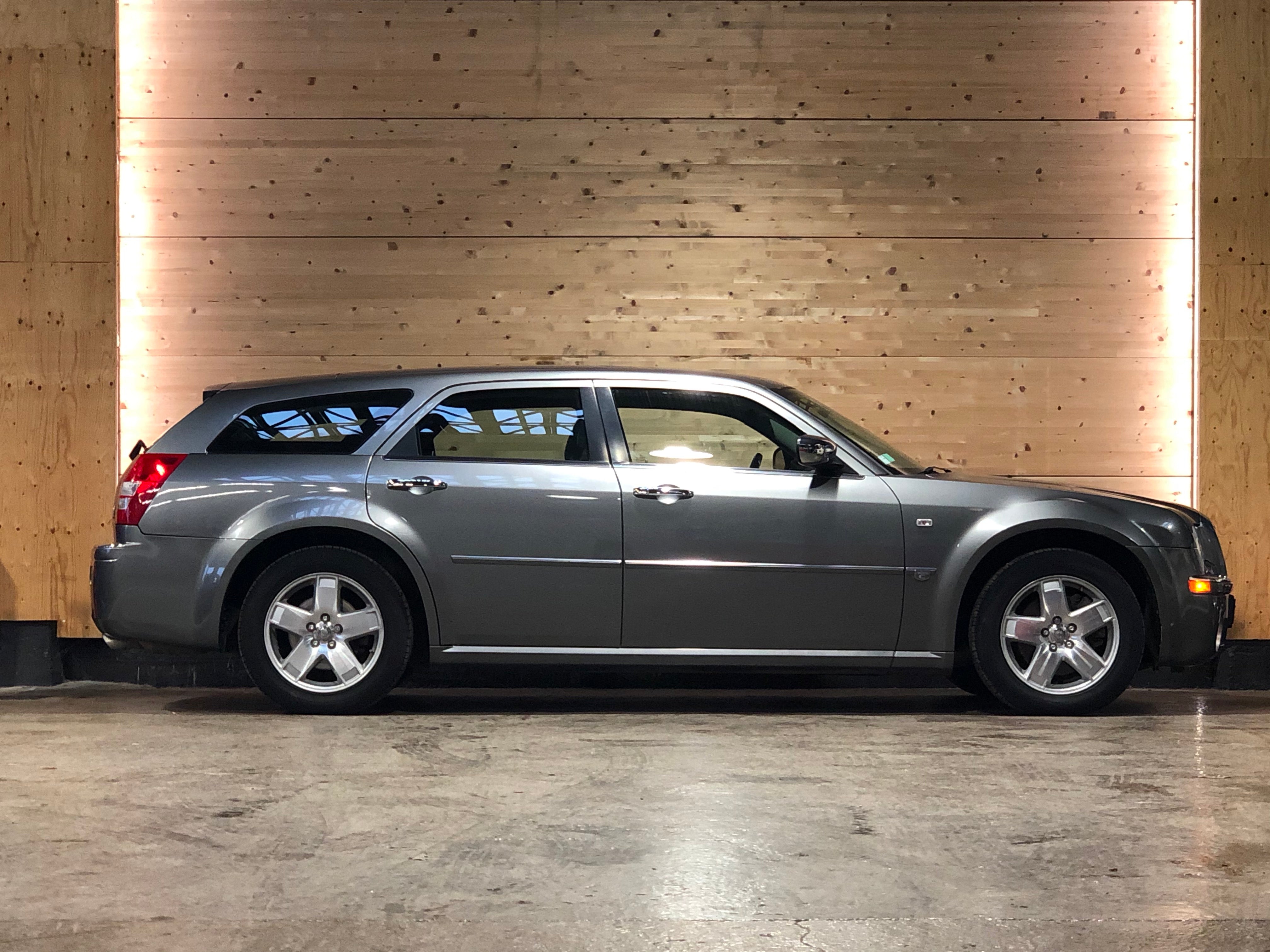 Chrysler 300 C Touring V6 3.5 AWD