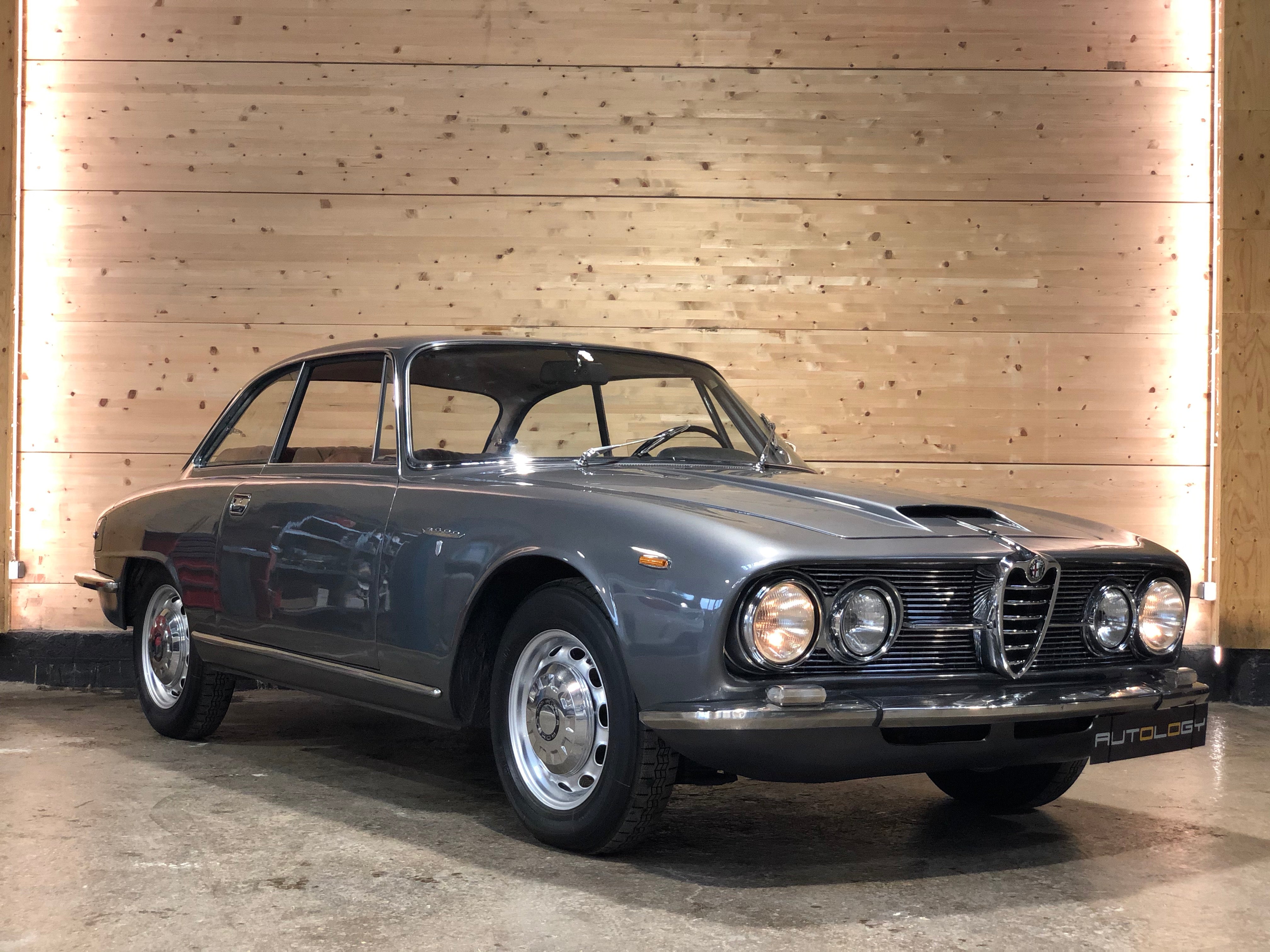 Alfa Romeo 2600 Sprint