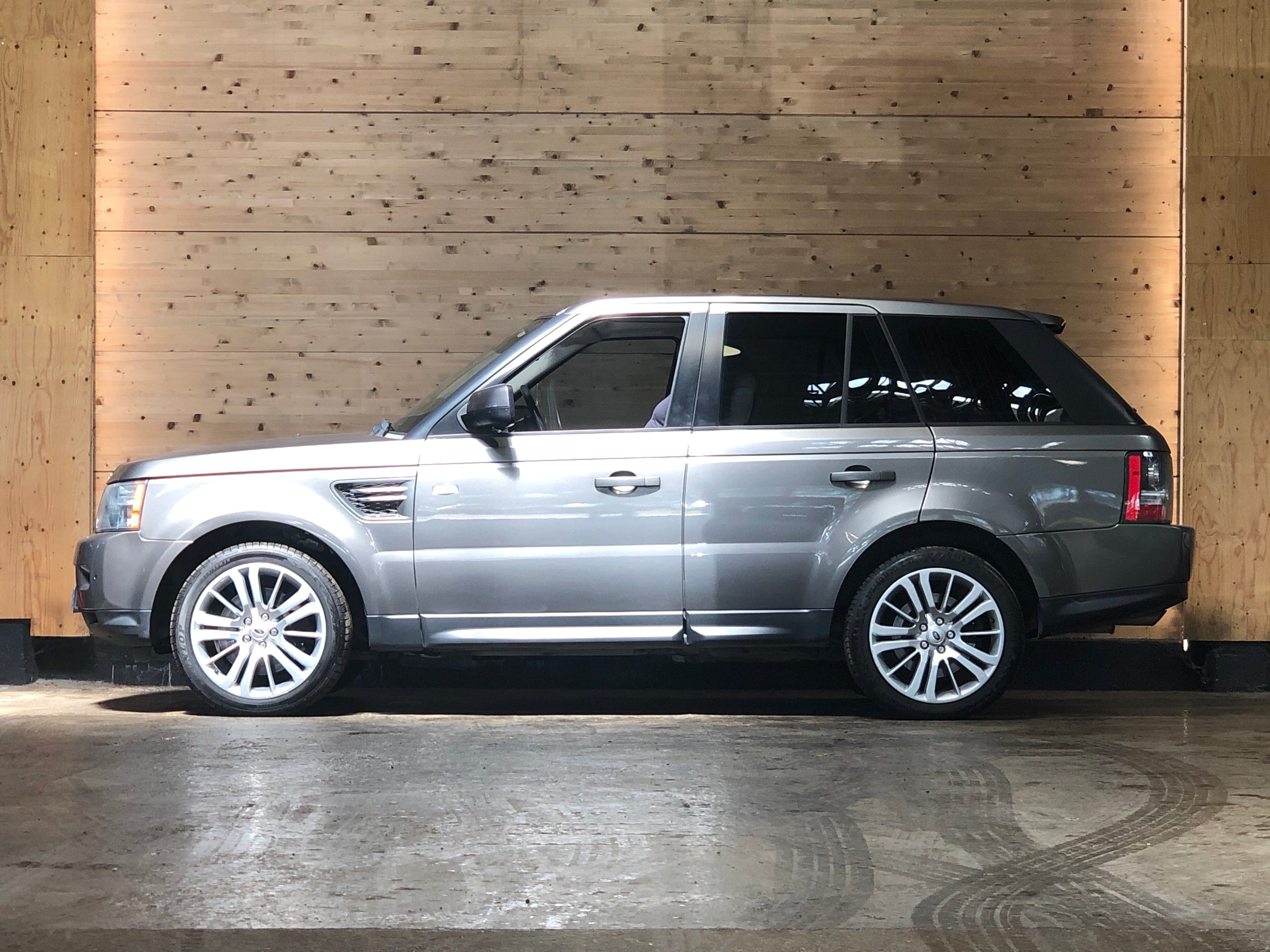 Land Rover Range Rover Sport 3.0 TdV6 HSE