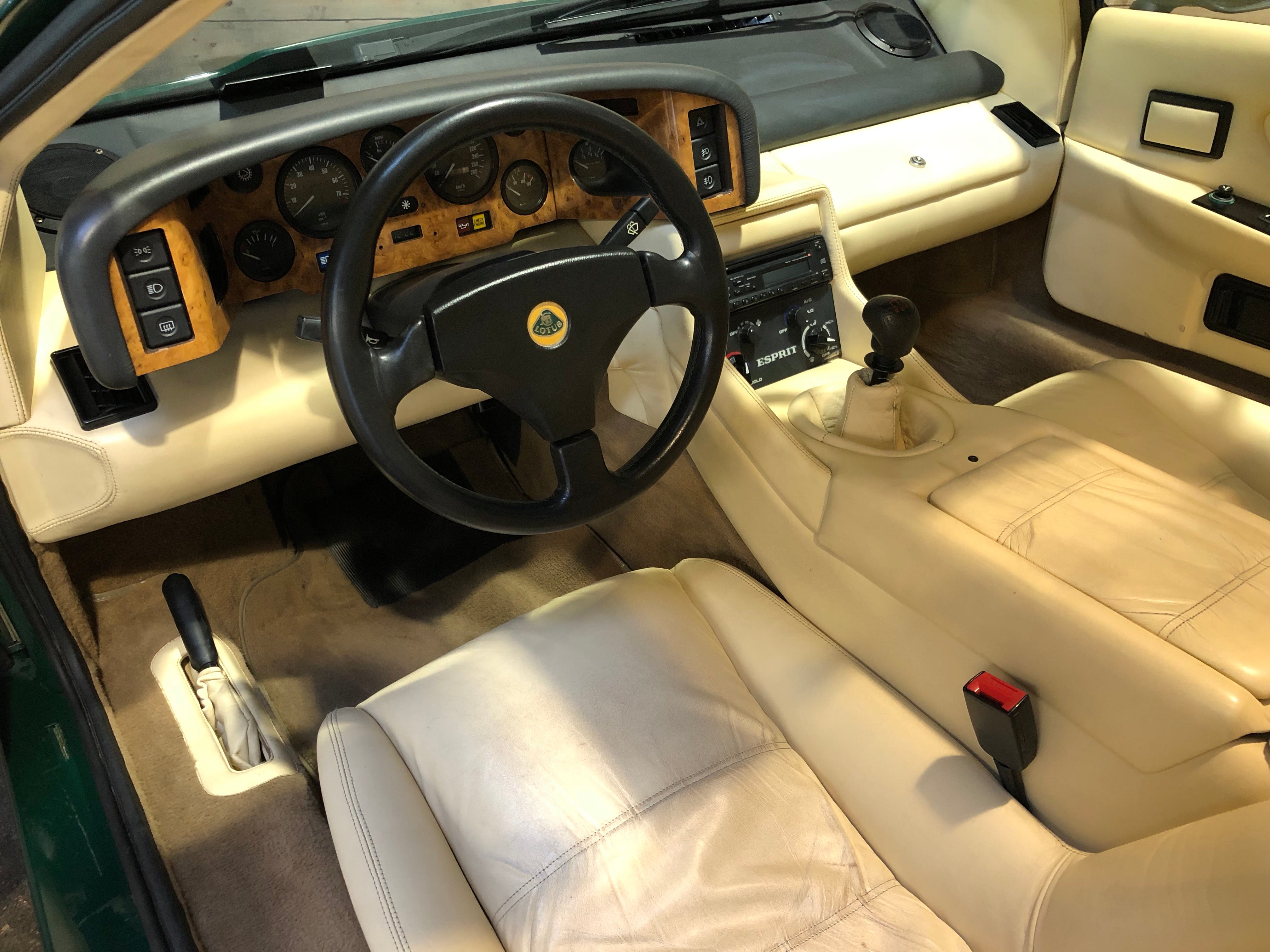 Lotus Esprit Turbo SE