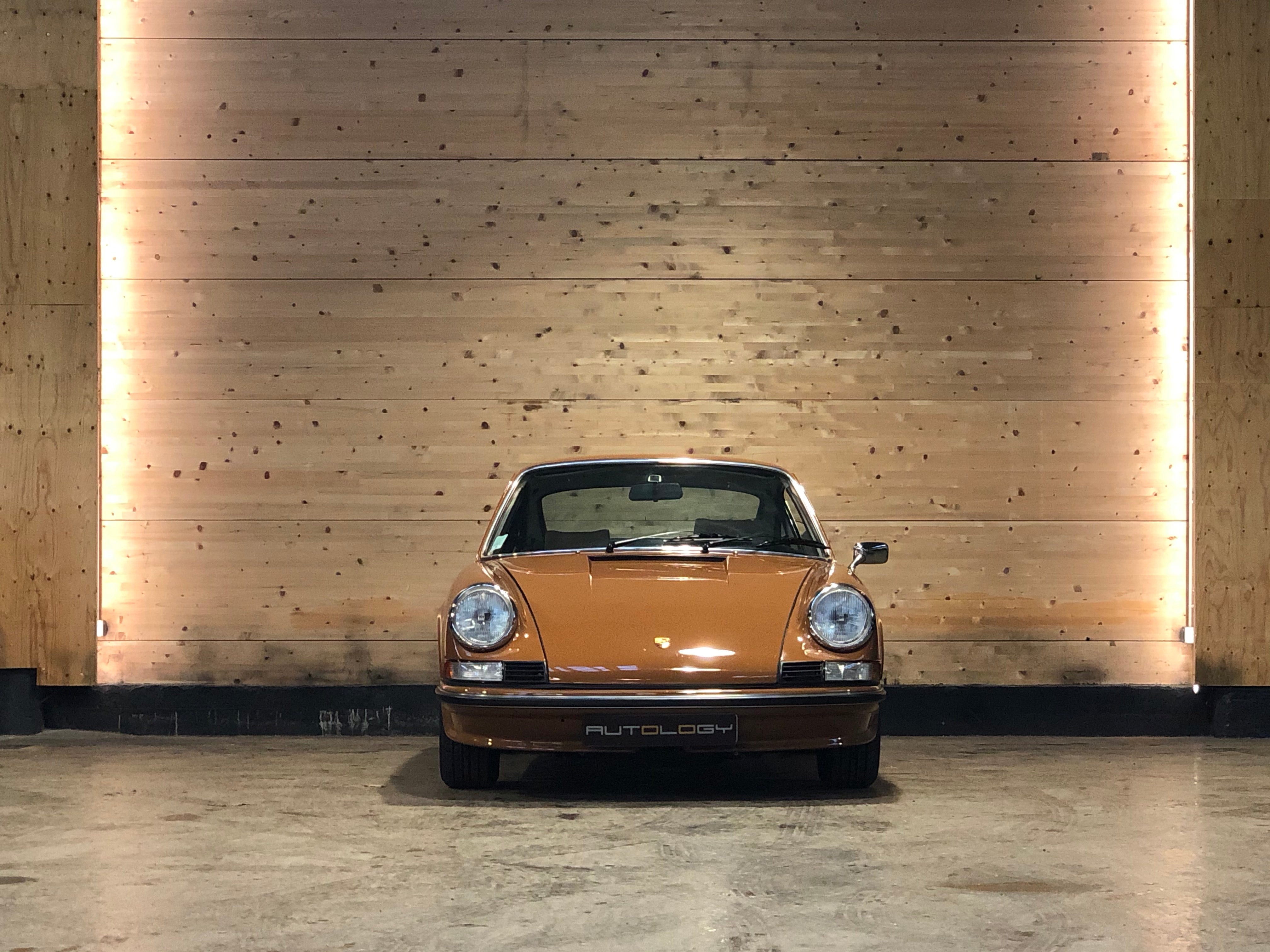 Porsche 911 2.4S Coupe