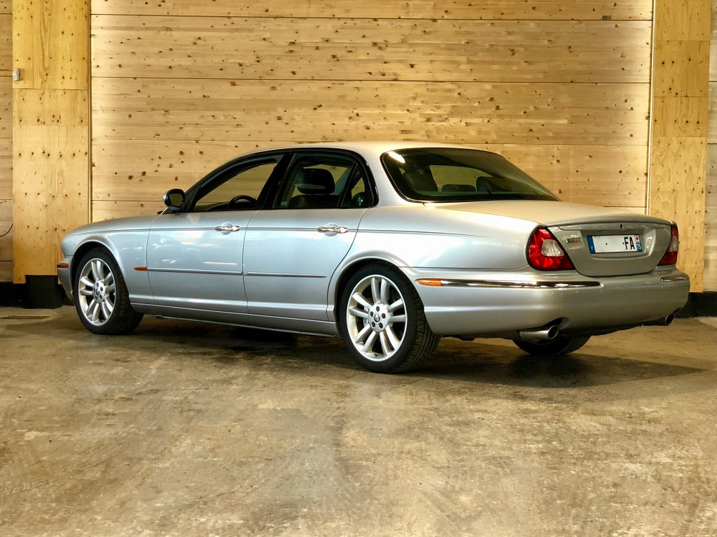 Jaguar XJR 4.2 BVA6